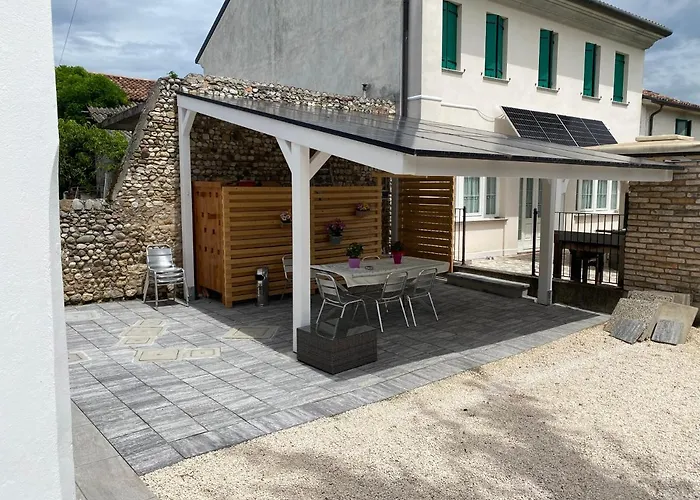 Casa Rossa * Pianzano