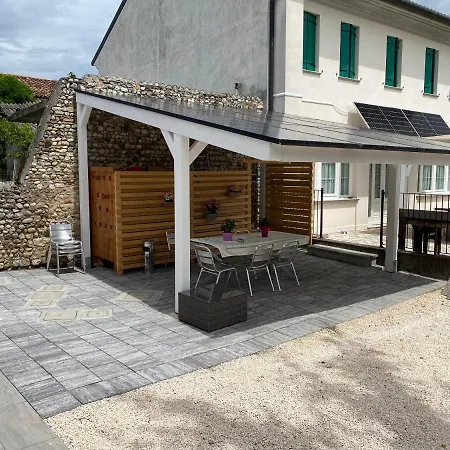 Casa Rossa * Pianzano